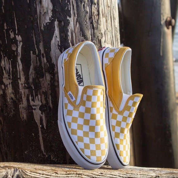 Vans Shoes - Vans slip on